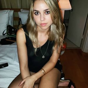 Meet your Posher, Daniela